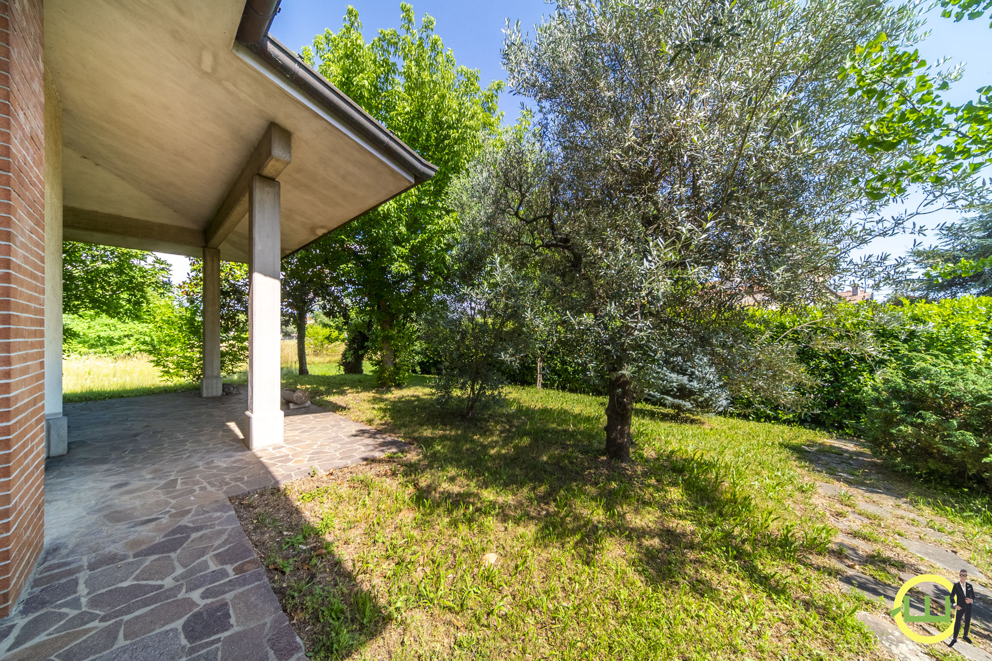 Media numero 2 di VILLA SINGOLA SU UNICO LIVELLO CON 3 CAMERE DA LETTO A CORMONS
