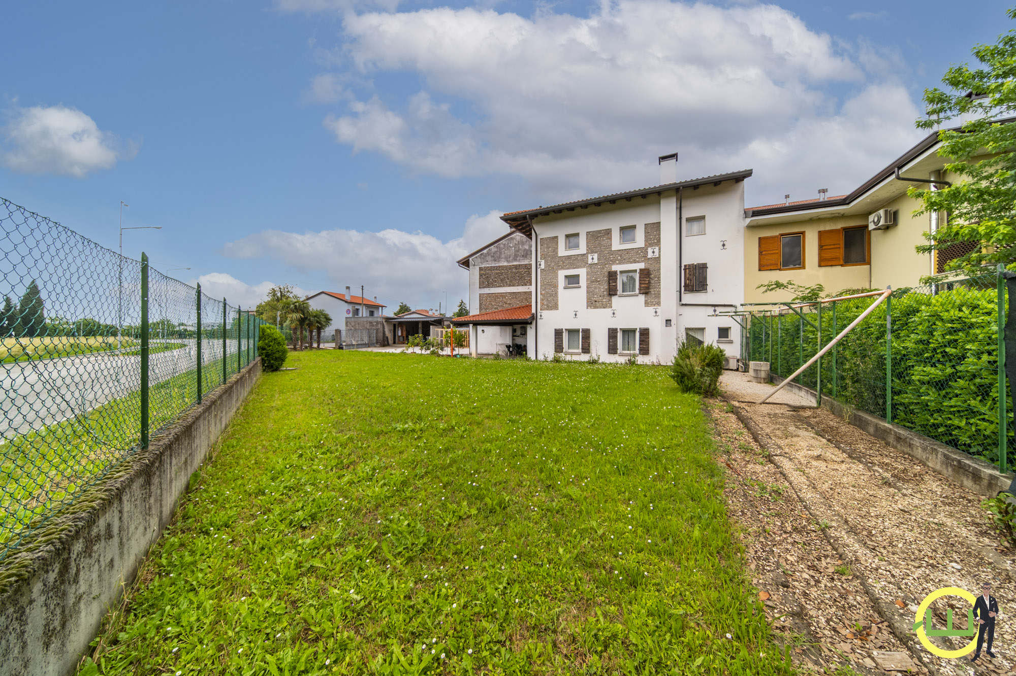 Media numero 2 di VILLA DI TESTA CL.A4 CON AMPIO GIARDINO A MORTEGLIANO
