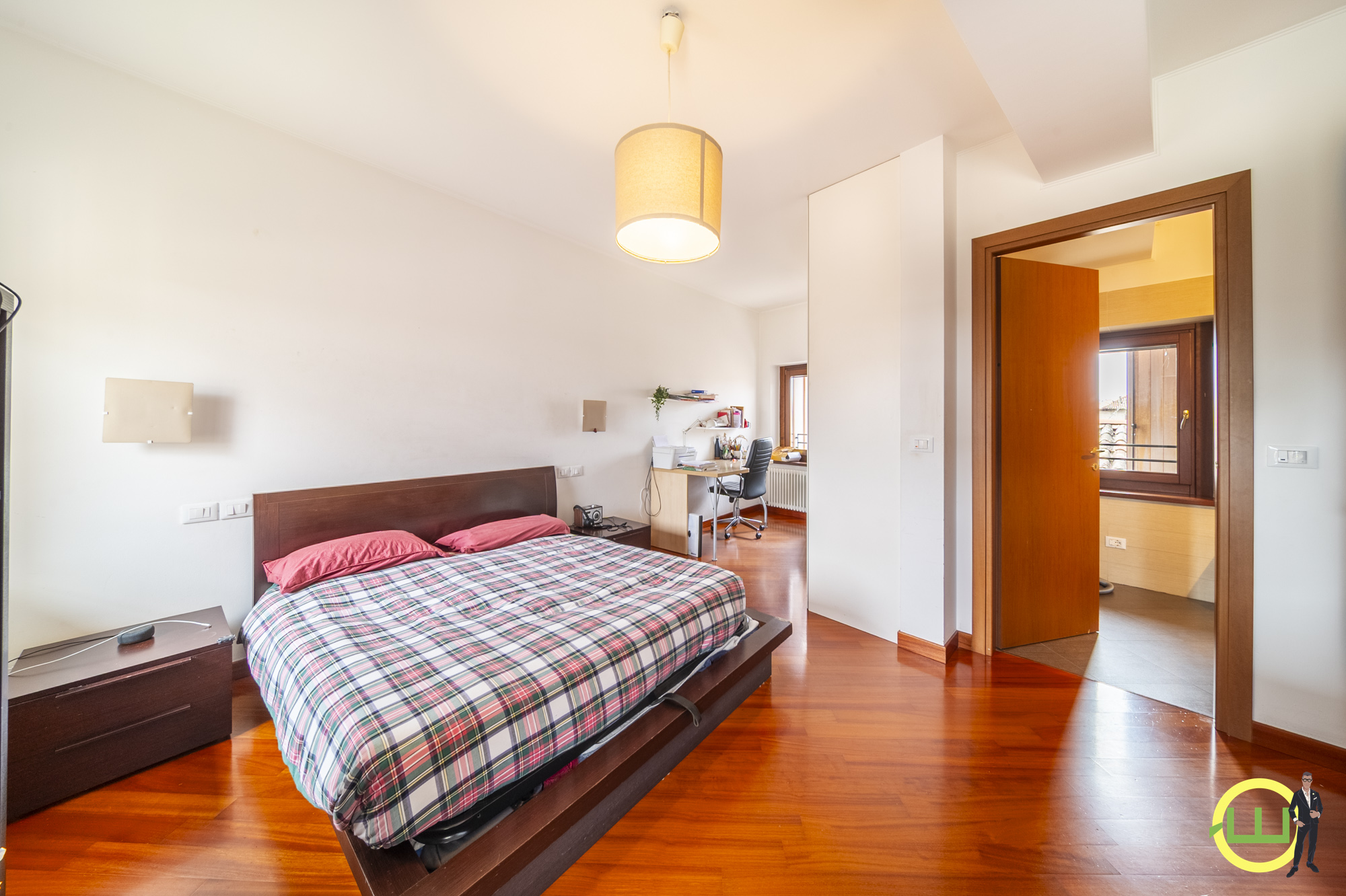 Media numero 14 di APPARTAMENTI IN PRESTIGIOSA VILLA ZONA CENTRALISSIMA