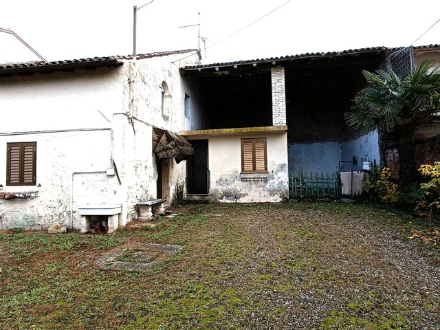 Media numero 17 di RUSTICO CON GIARDINO ESCLUSIVO A SAN VITO AL TORRE