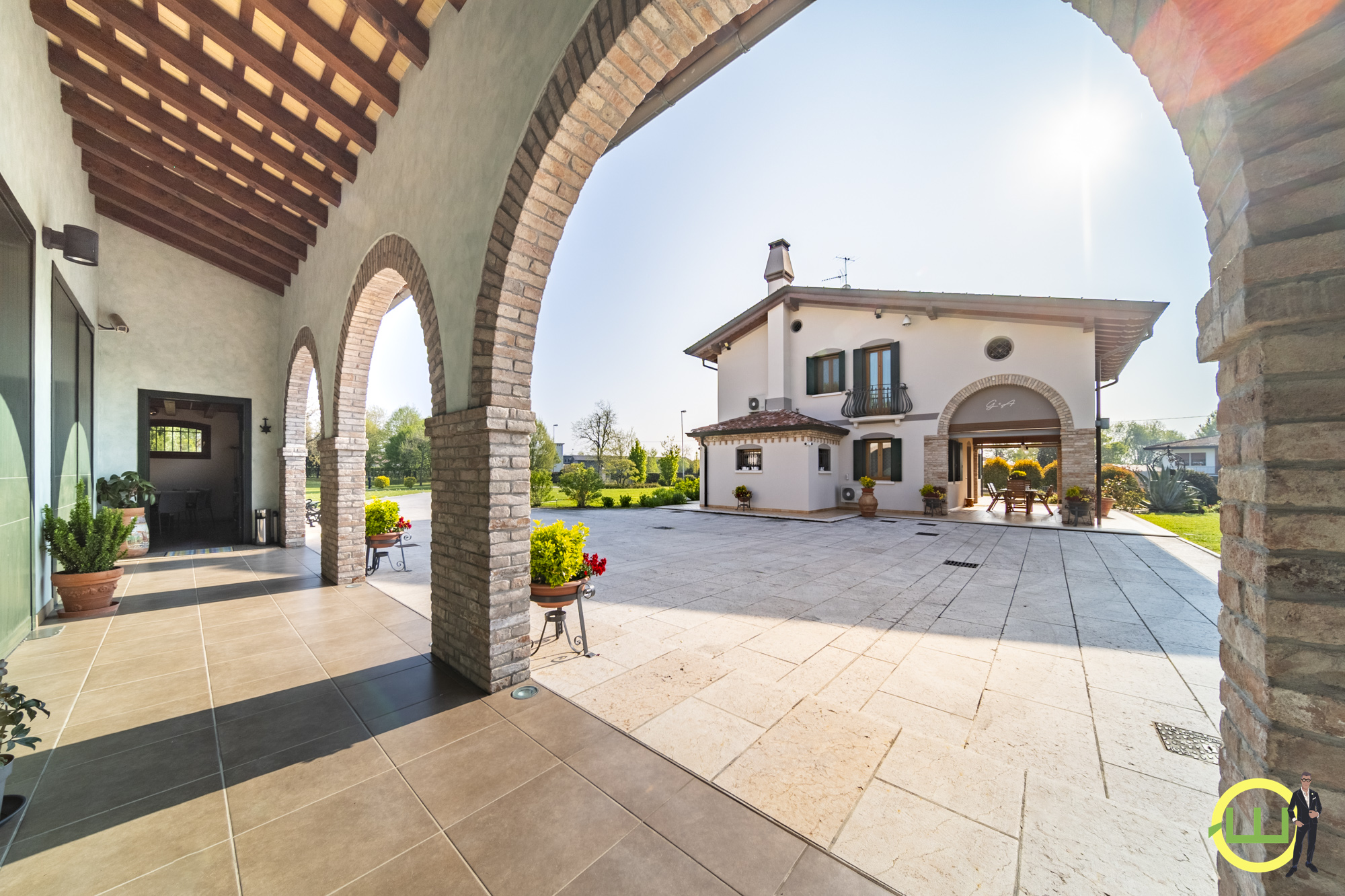 Media numero 54 di MERAVIGLIOSA VILLA CON DEPANDANCE A PORTOGRUARO