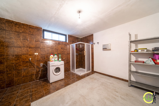 Media numero 20 di CAVAZZO CARNICO – UNA CASA DA VIVERE, DENTRO E FUORI