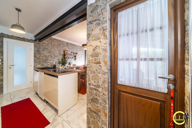 Media numero 12 di VILLA INDIPENDENTE CON AMPIO GIARDINO PIANTUMATO - CLASSE B A RIVIGNANO TEOR