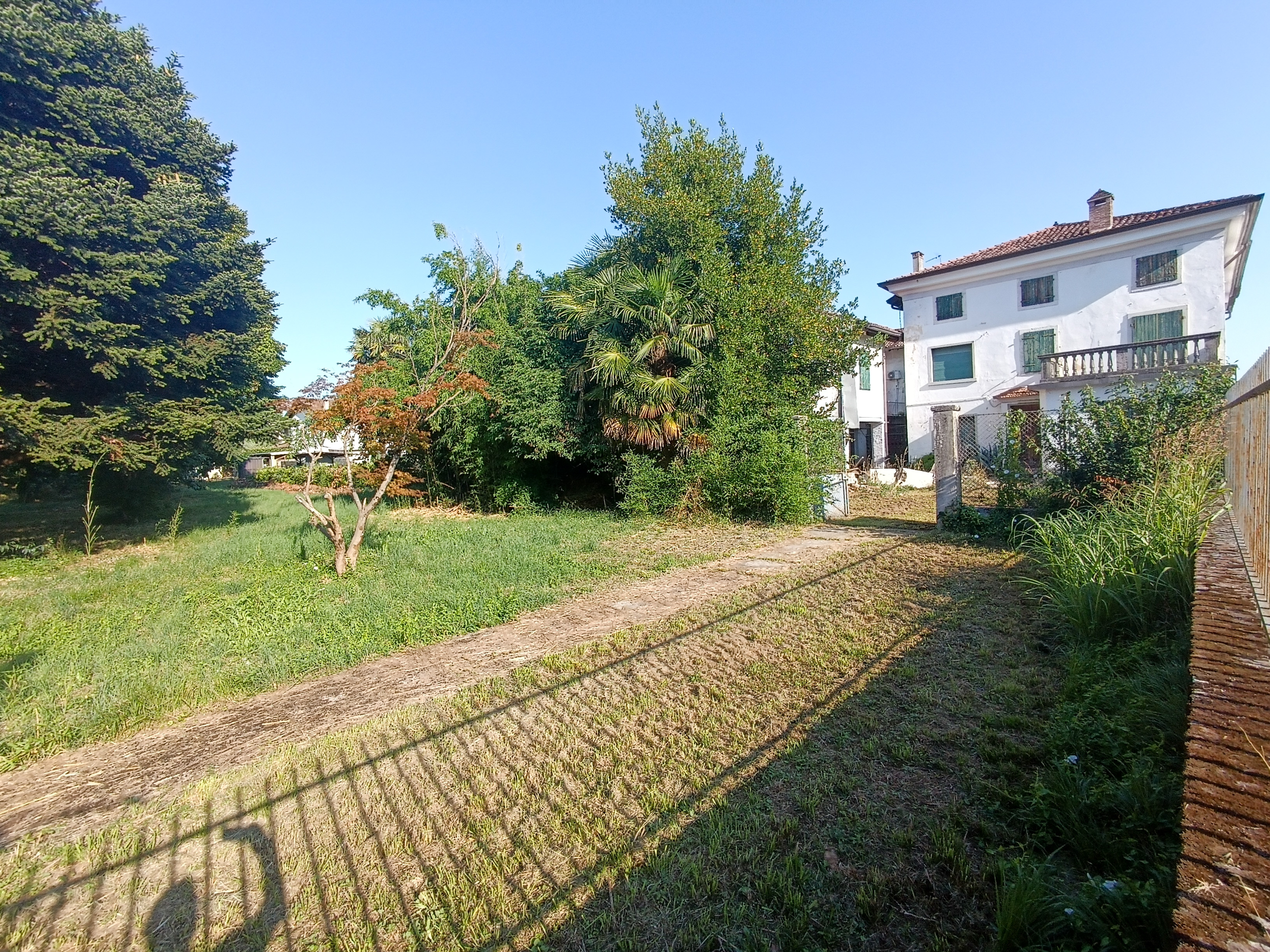 Media numero 33 di VILLA D'EPOCA CON STUPENDO PARCO A CORNO DI ROSAZZO