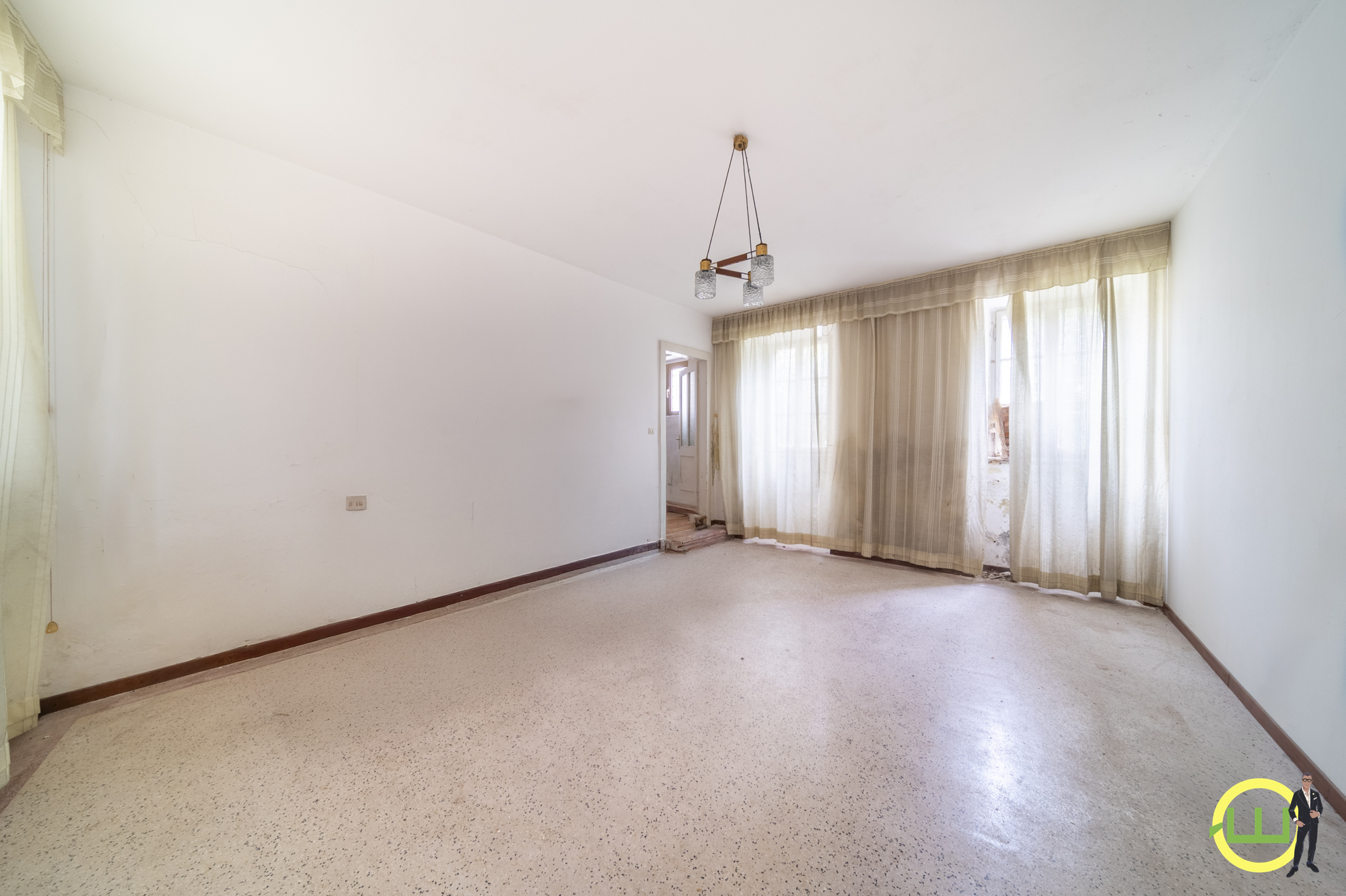 Media numero 27 di APPARTAMENTI IN PRESTIGIOSA VILLA ZONA CENTRALISSIMA