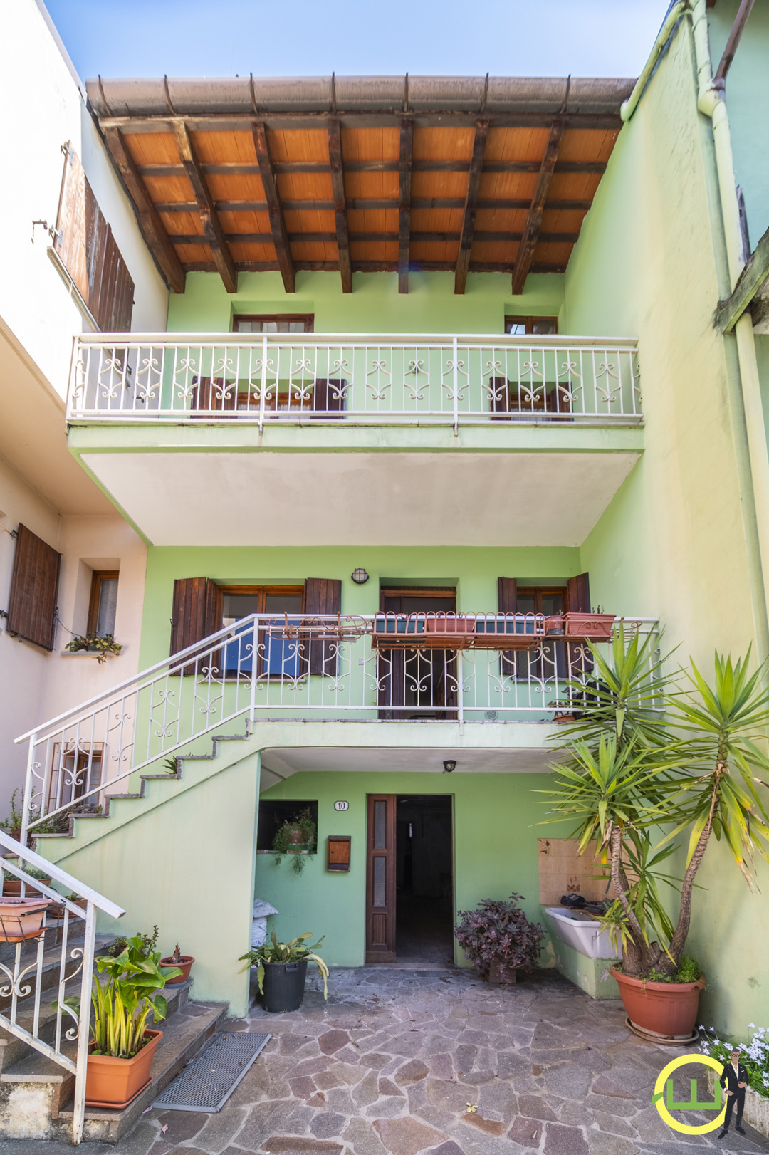 Immagine di CASA A SCHIERA IN CENTRO A GEMONA!
