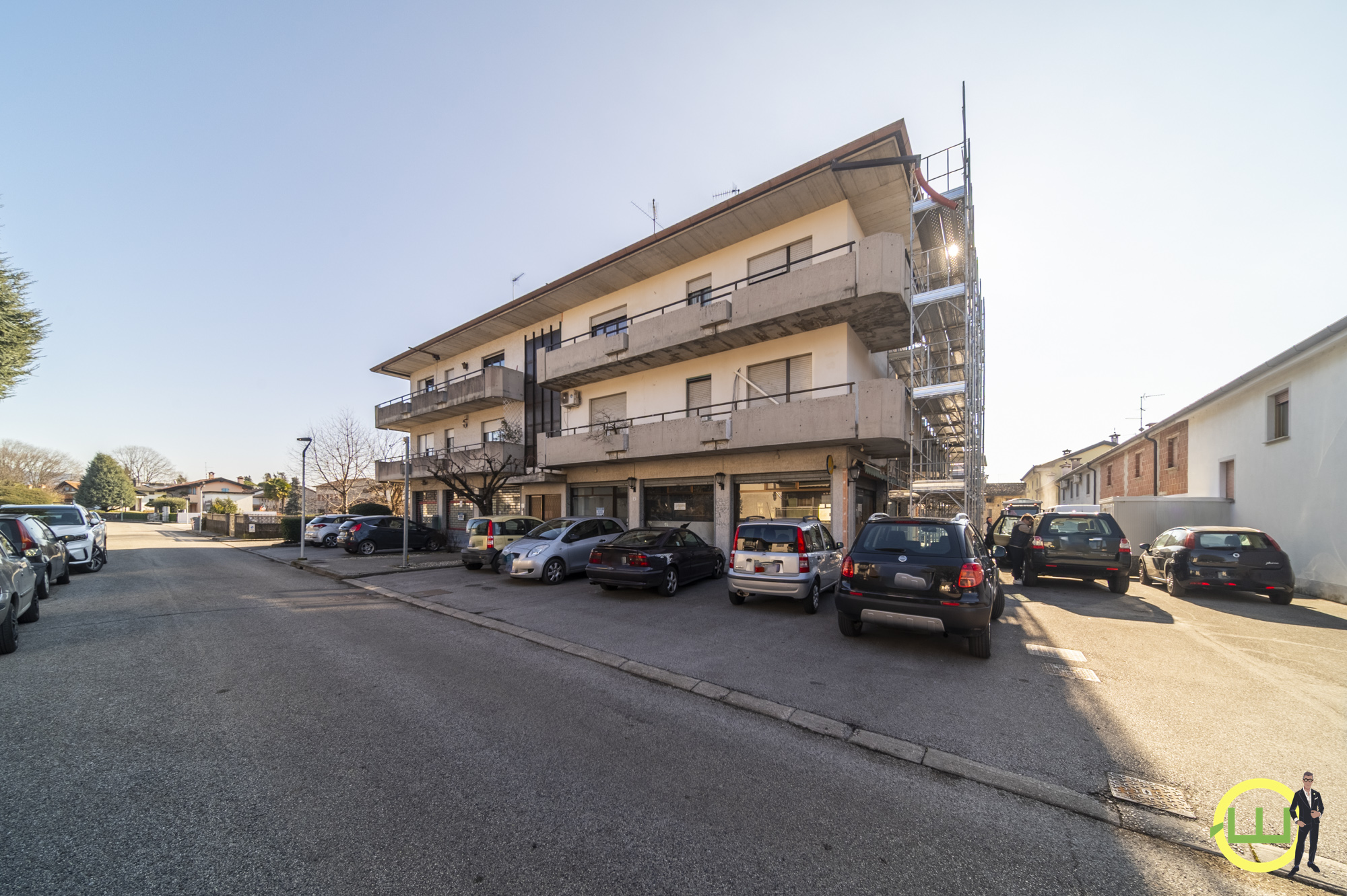 Media numero 24 di QUADRILOCALE DI COMODA METRATURA A POVOLETTO!