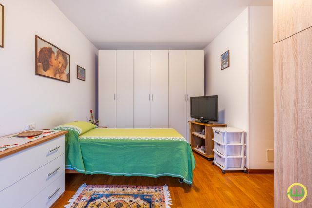 Media numero 17 di BICAMERE BISERVIZI DUPLEX; AMPIE TERRAZZE, BUTTRIO