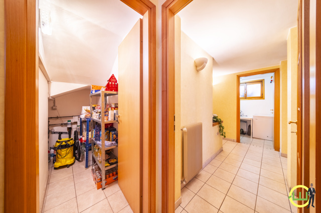 Media numero 34 di VILLA PERFETTA (UD SUD)