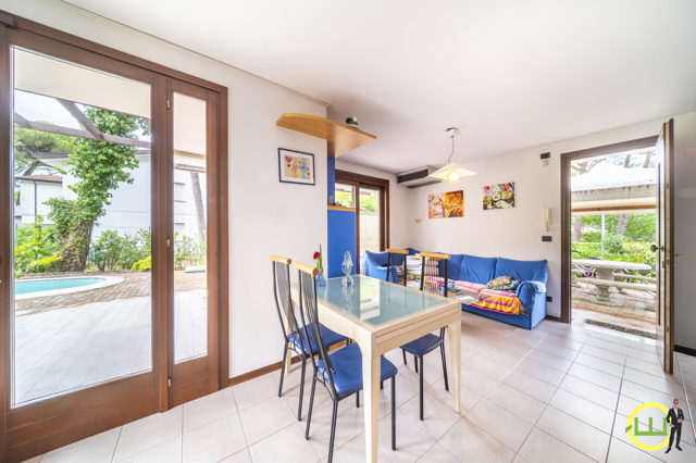 Media numero 5 di VILLA CON PISCINA LIGNANO PINETA