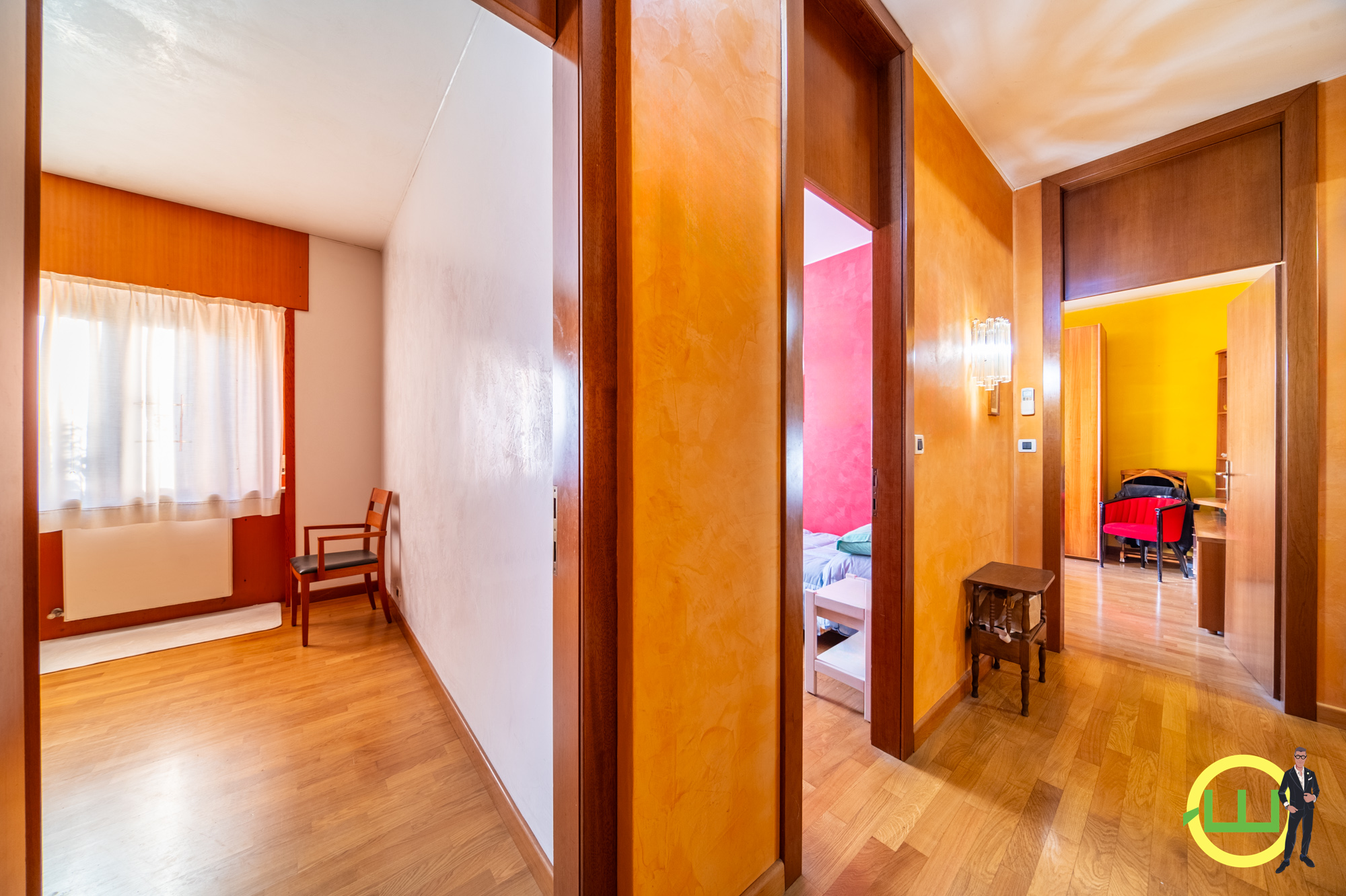 Media numero 22 di VILLA SINGOLA IN AFFASCINANTE ZONA RESIDENZIALE A MANZANO