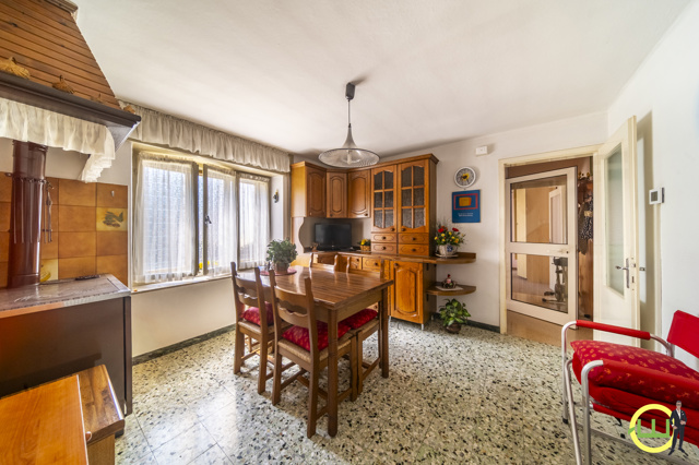 Media numero 4 di CASA CON GIARDINO A SALINO DI PAULARO