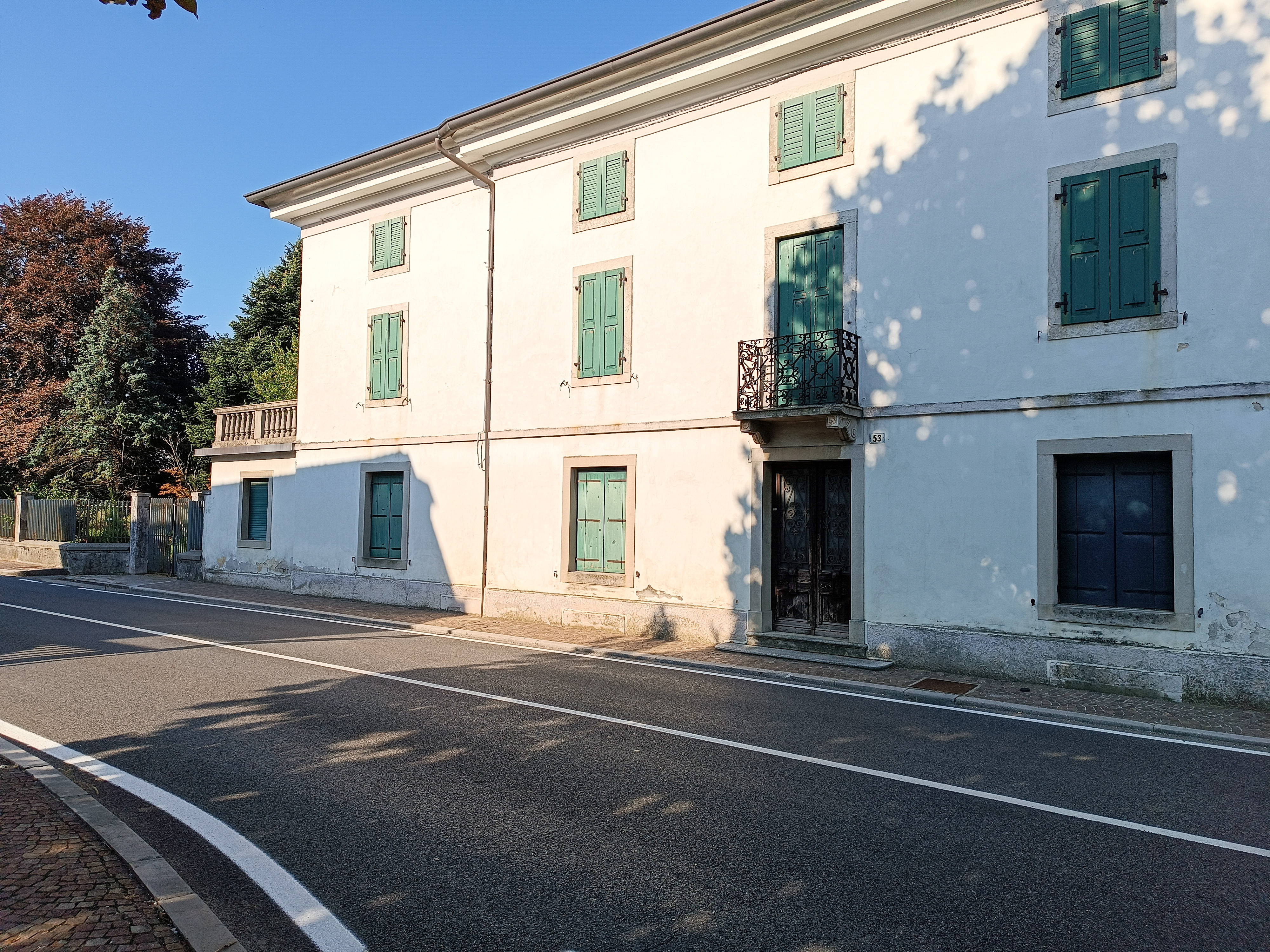 Media numero 7 di VILLA D'EPOCA CON STUPENDO PARCO A CORNO DI ROSAZZO