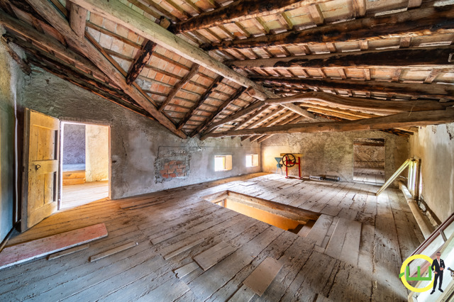 Media numero 26 di CASA INDIPENDENTE CON AMPIO ACCESSORIO E TERRENO ESCLUSIVO a San Daniele del Friuli