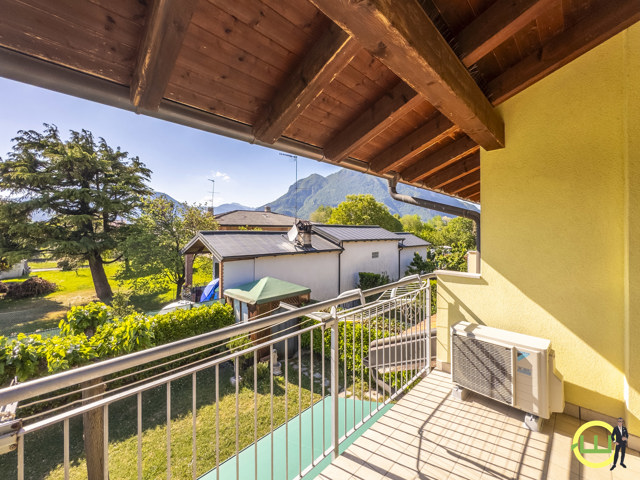 Media numero 23 di VILLA A SCHIERA IN BIOEDILIZIA A GEMONA DEL FRIULI!