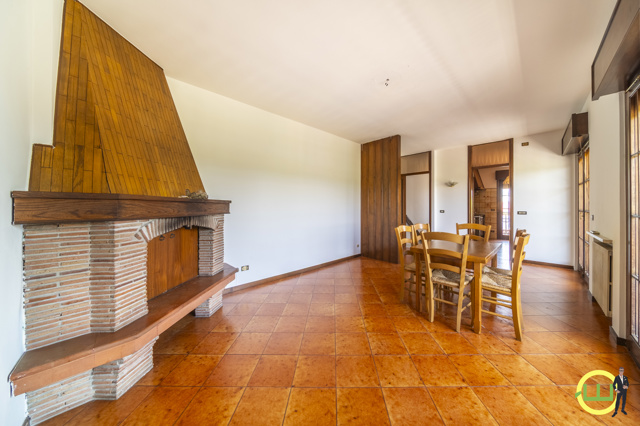 Media numero 5 di APPARTAMENTO IN QUADRIFAMILIARE CON GIARDINO  E SENZA SPESE A LOVARIA