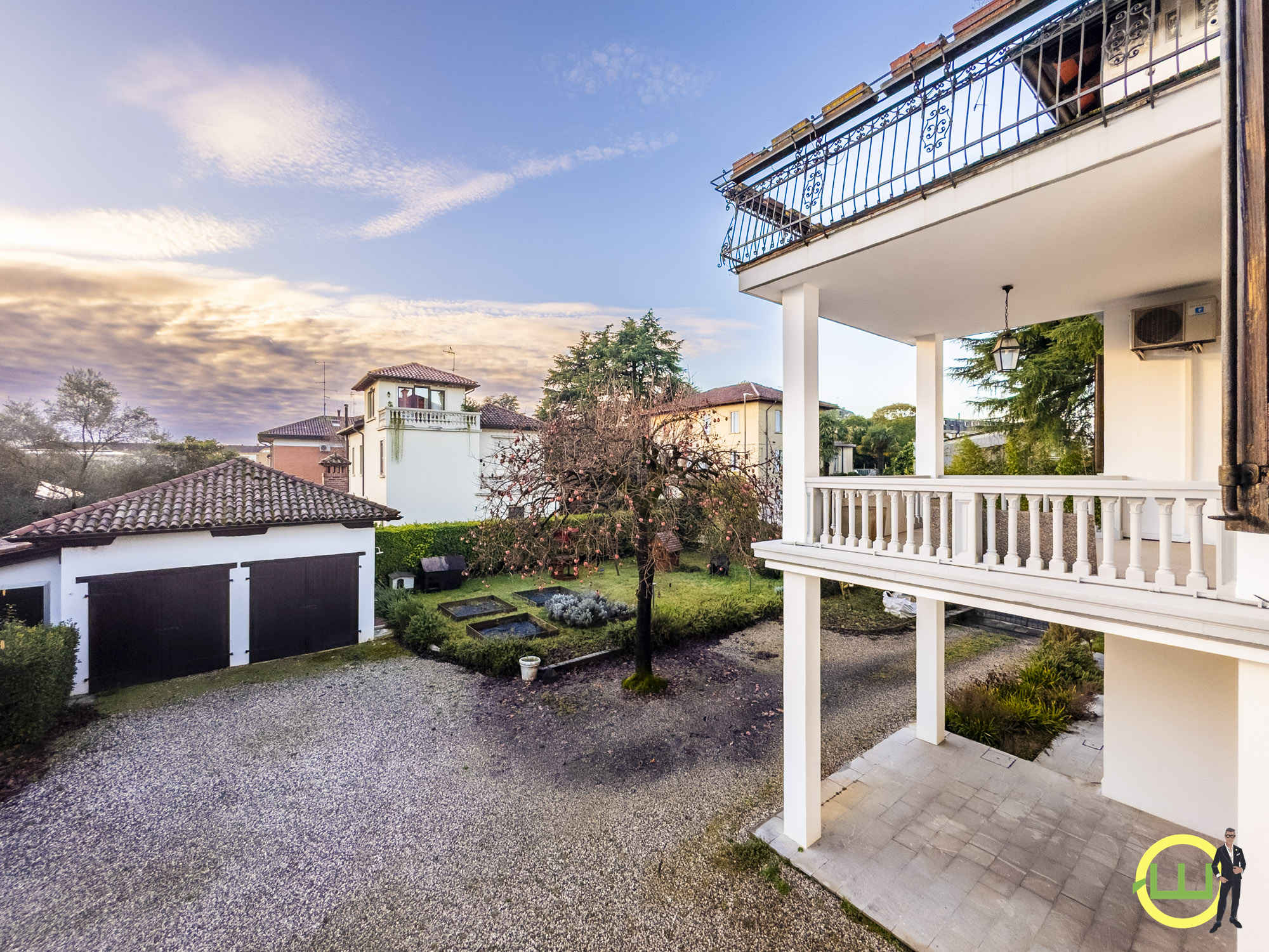 Media numero 20 di TRICAMERE IN VILLA LIBERTY (UD)