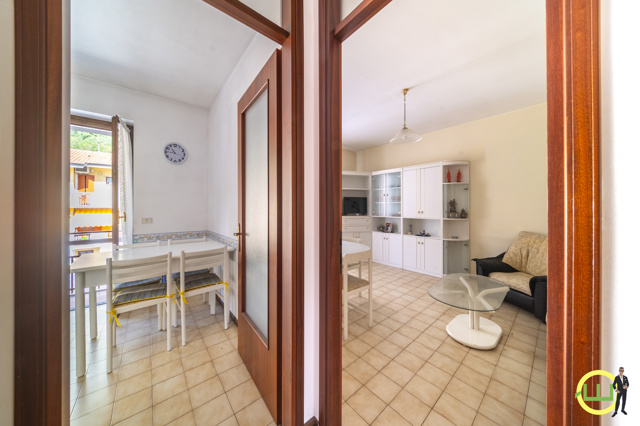 Media numero 4 di INTERA BIFAMILIARE CON BOX E CANTINE - BORDANO