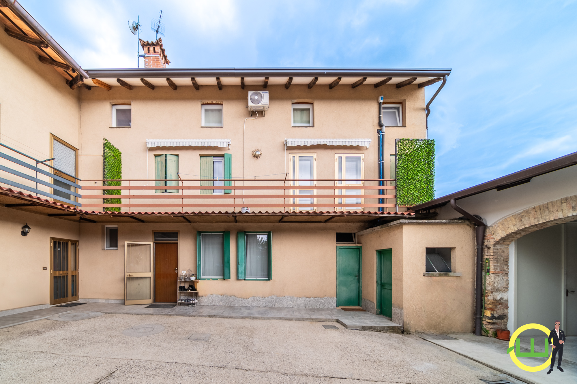 Immagine di LA CASA NEL CORTILE A SAN DANIELE DEL FRIULI!