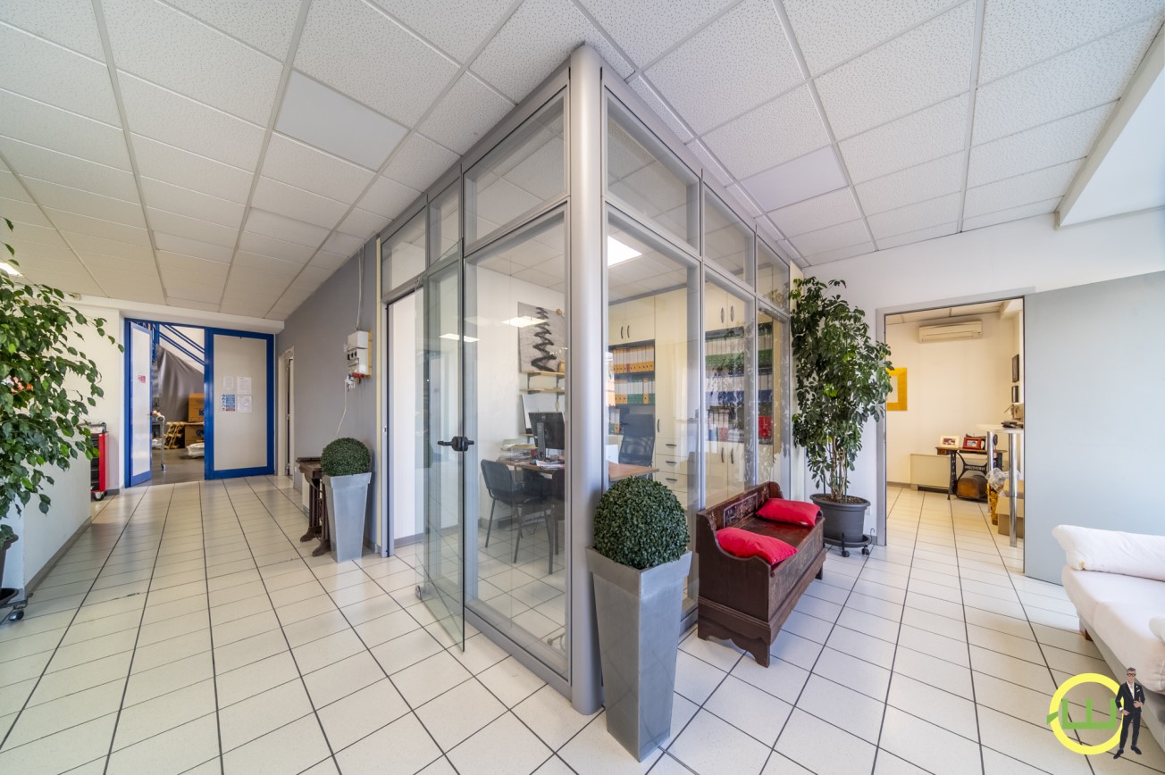 Media numero 4 di CAPANNONE + UFFICI (TRICESIMO)