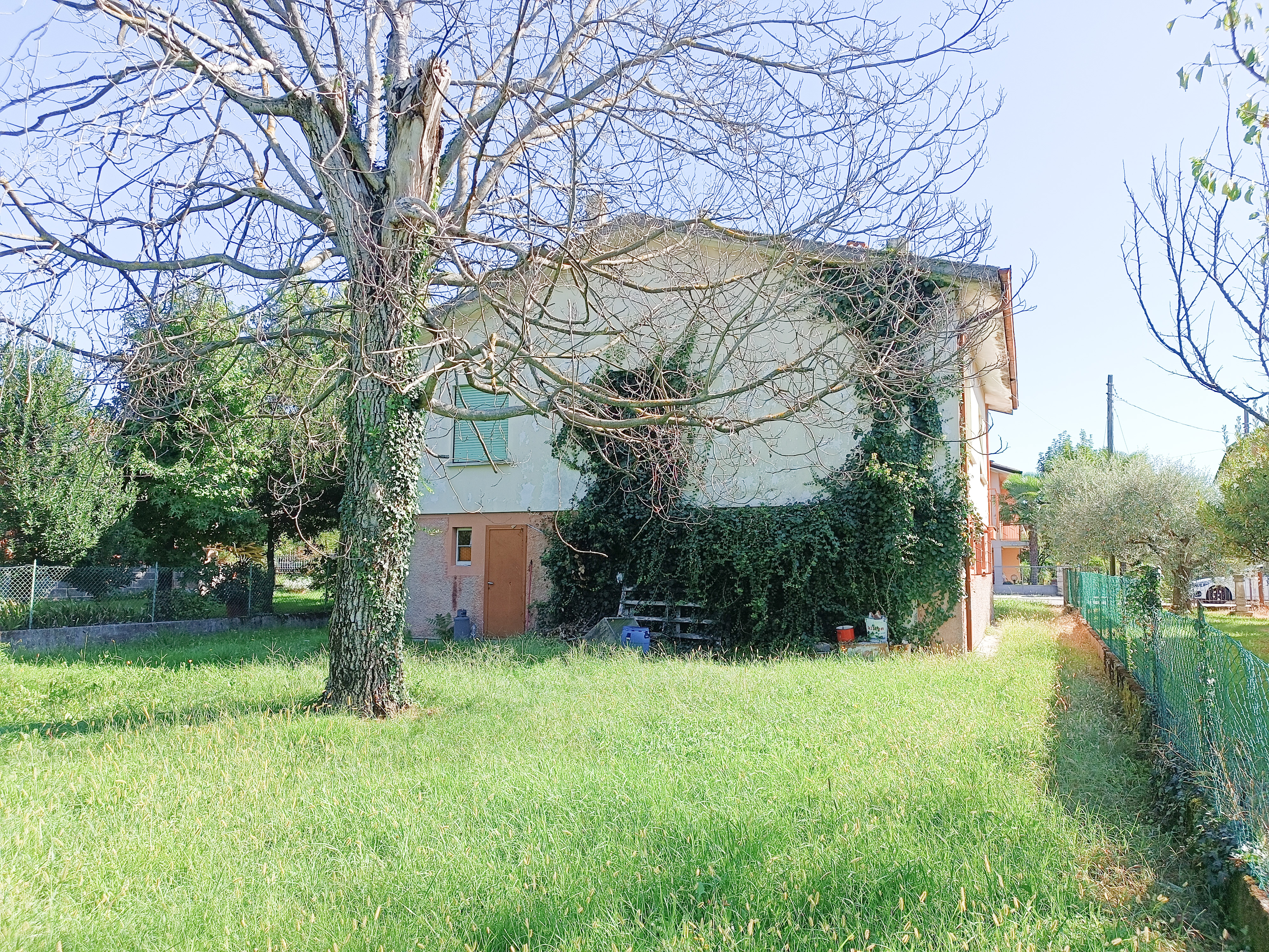 Media numero 5 di VILLETTA SINGOLA DA RESTAURARE IN ZONA RESIDENZIALE A CORNO DI ROSAZZO
