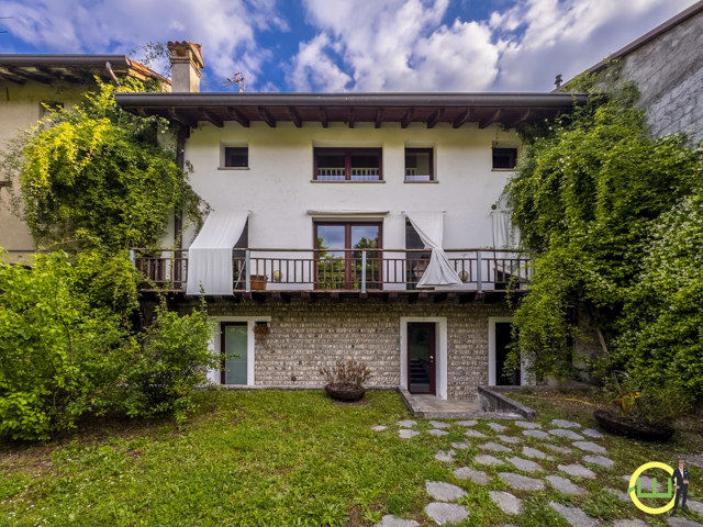 Media numero 42 di SPLENDIDA CASA DAL RECUPERO DALL ARCHITETTURA ANTICA/MODERNA (S.MARTINO AL TAGLIAMENTO)