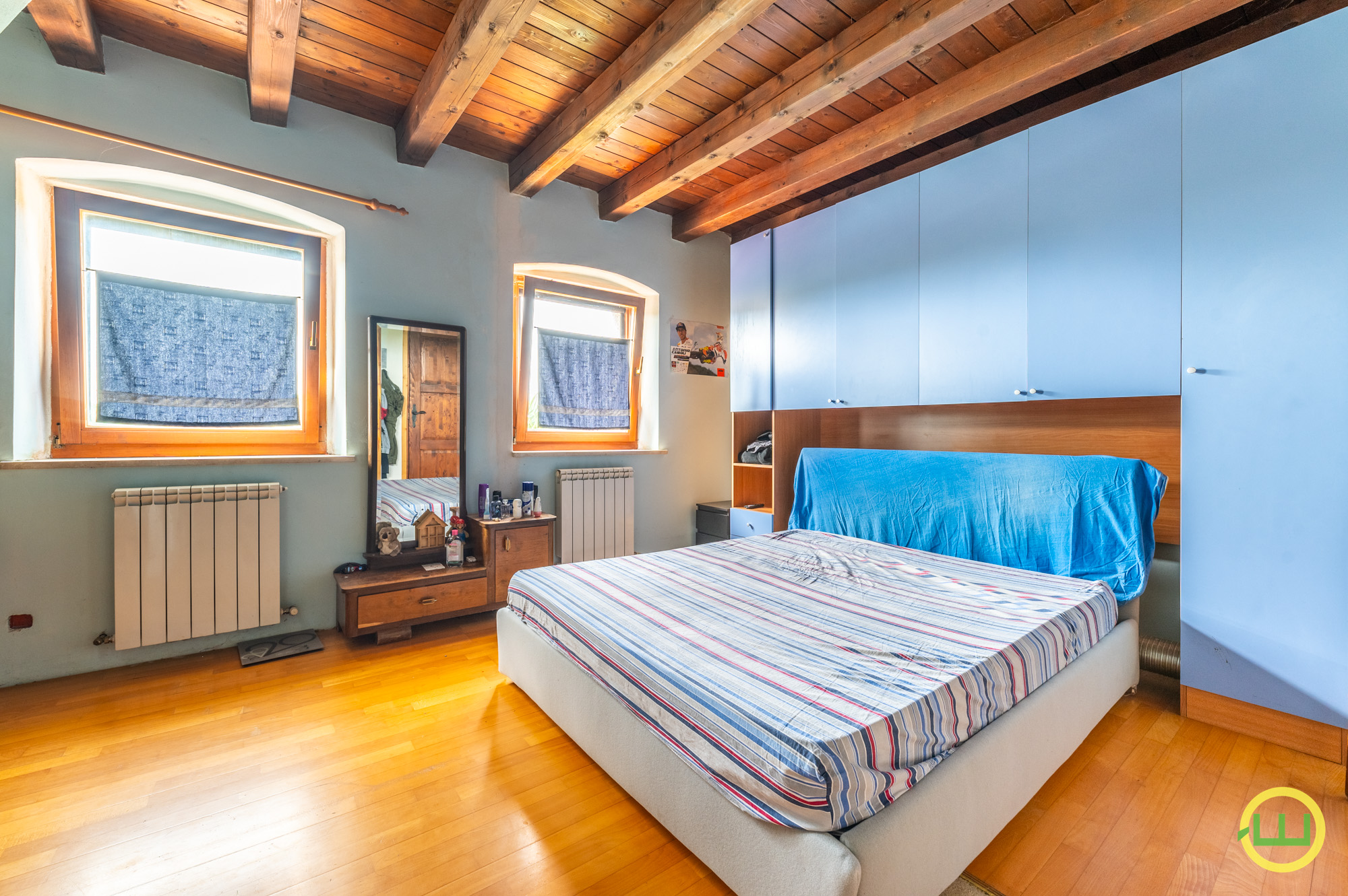 Media numero 10 di Villa di testa con grande spazio verde a Medea