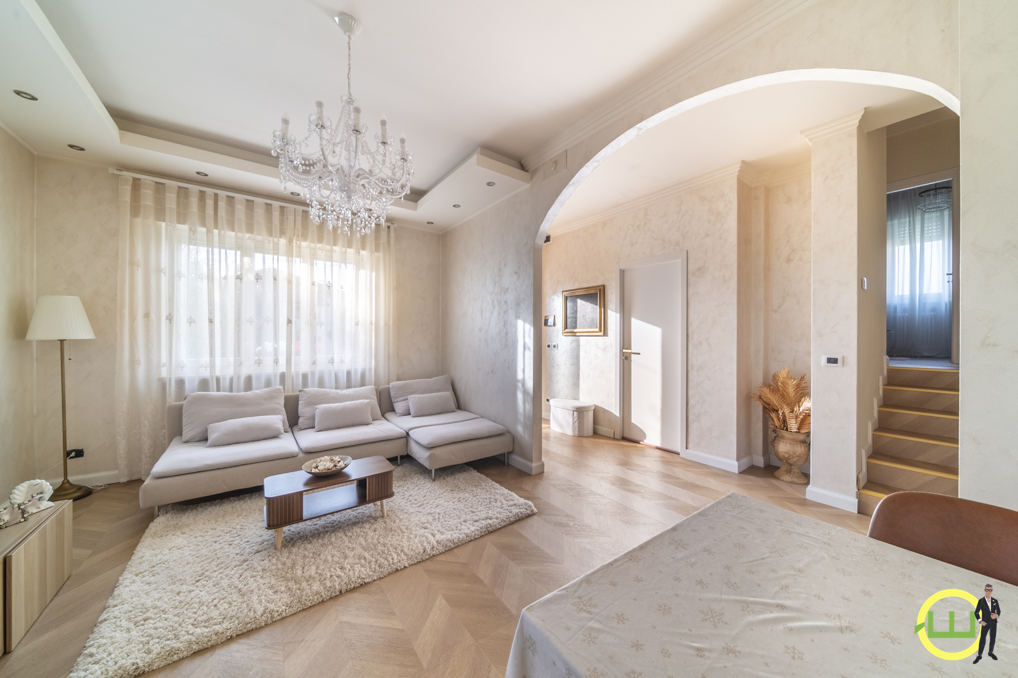 Media numero 4 di VILLA SINGOLA CON GIARDINO ESCLUSIVO A MANZINELLO