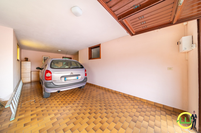 Media numero 44 di SPAZIOSA VILLA TRICAMERE CON AMPIO GIARDINO PRIVATO a Sedegliano