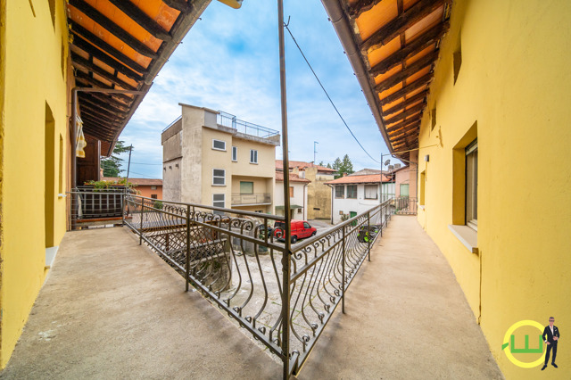 Media numero 32 di CASA INDIPENDENTE CON AMPIO ACCESSORIO E TERRENO ESCLUSIVO a San Daniele del Friuli