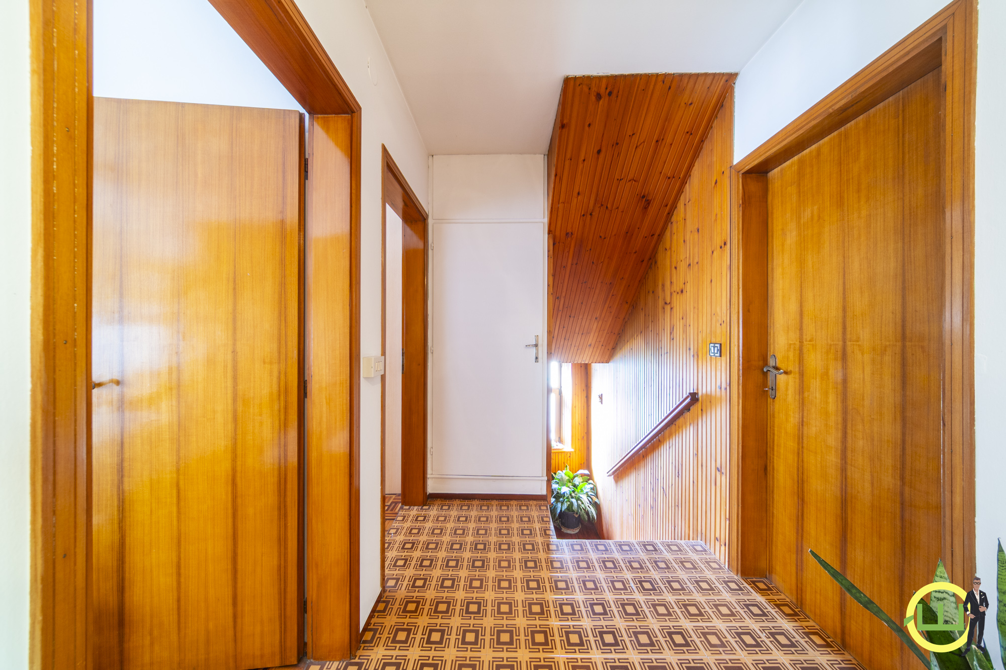 Media numero 10 di TERRATETTO TRICAMERE CON AMPIA CORTE ESCLUSIVA A SEDEGLIANO