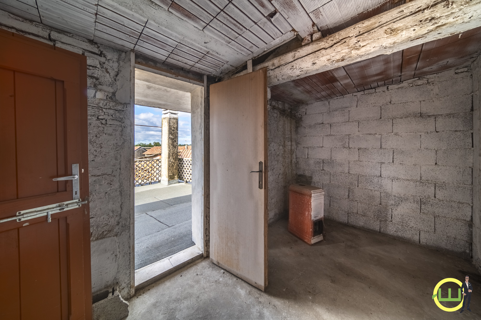 Media numero 21 di LUMINOSA CASA INDIPENDENTE CON ACCESSORI A TALMASSONS