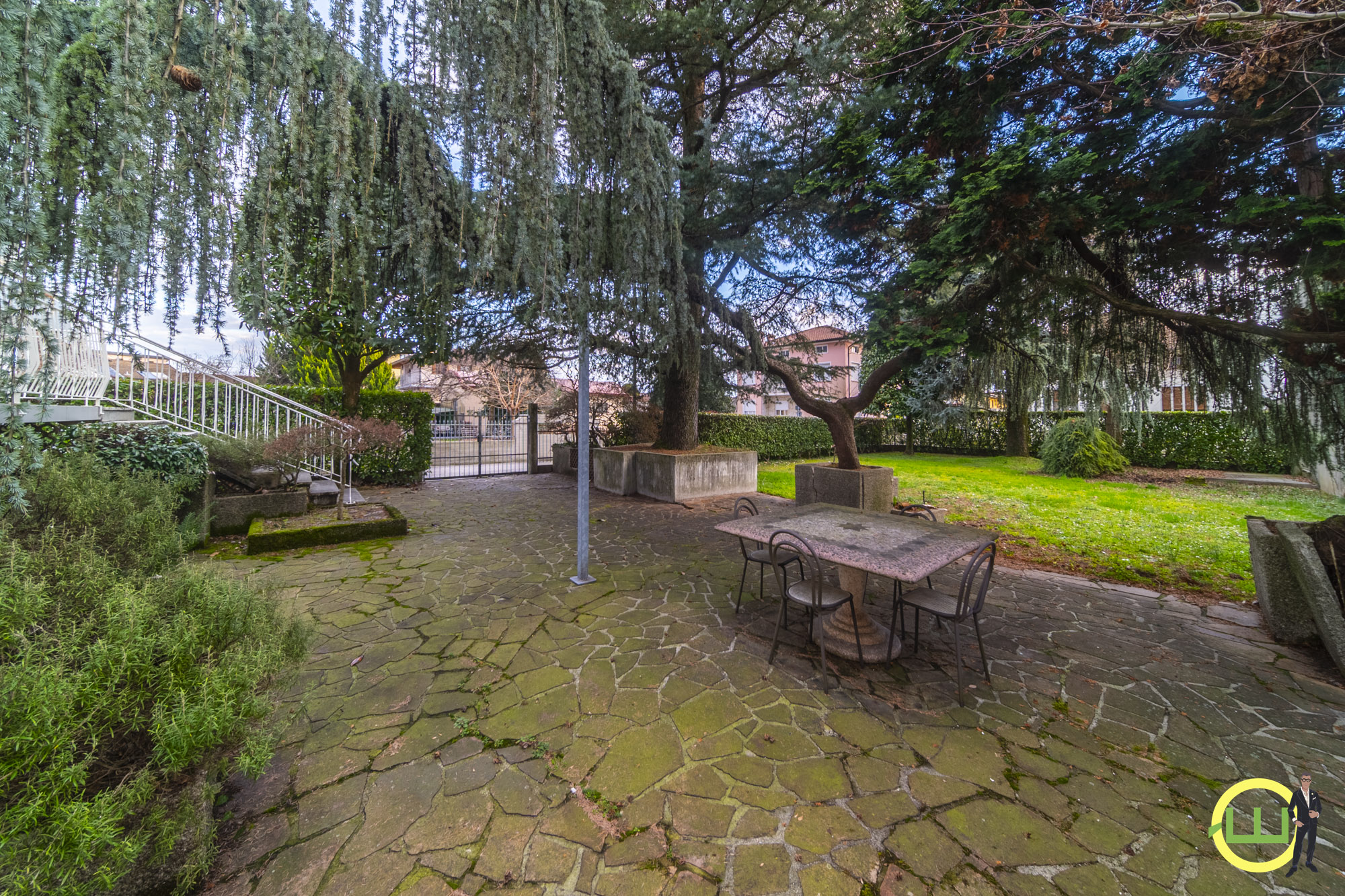 Media numero 30 di VILLA DALLA MODERNA ARCHITETTURA (CARPACCO)