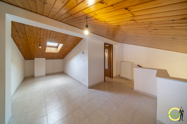 Media numero 9 di CASETTA INDIPENDENTE A DUE PASSI DAL CENTRO DI ARTEGNA!