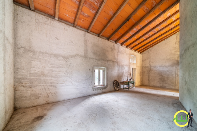 Media numero 43 di CASA INDIPENDENTE CON AMPIO ACCESSORIO E TERRENO ESCLUSIVO a San Daniele del Friuli