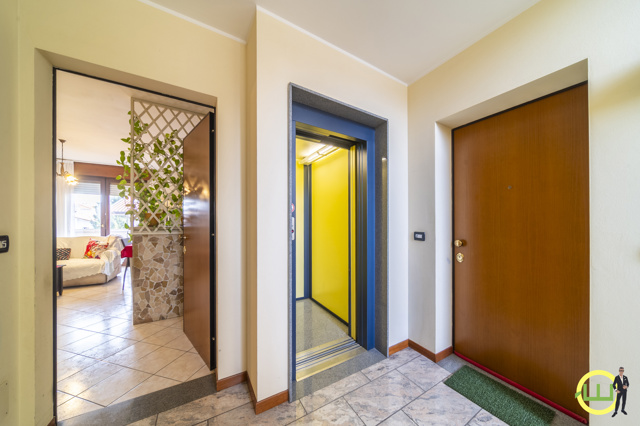 Media numero 3 di LUMINOSO APPARTAMENTO CON GARAGE A CODROIPO