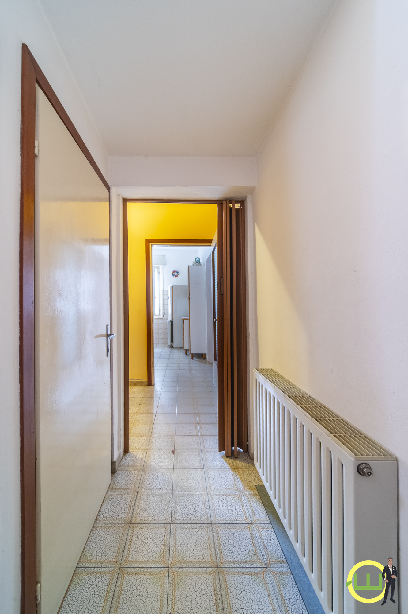 Media numero 14 di STORICA CASA ACCOSTATA CON TRE CAMERE, GARAGE E GIARDINO