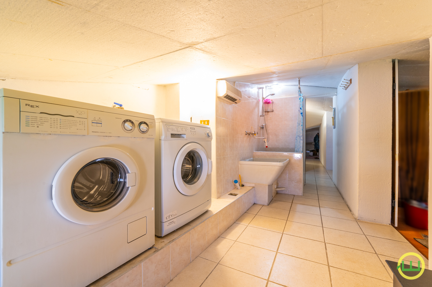 Media numero 13 di BELLISSIMO APPARTAMENTO MANSARDATO A BUJA!