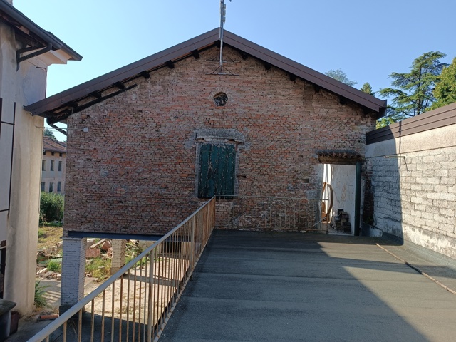 Media numero 38 di VILLA D'EPOCA CON STUPENDO PARCO A CORNO DI ROSAZZO