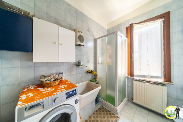 Media numero 38 di CASA INDIPENDENTE CON DEPANDACE POZZUOLO DEL FRIULI
