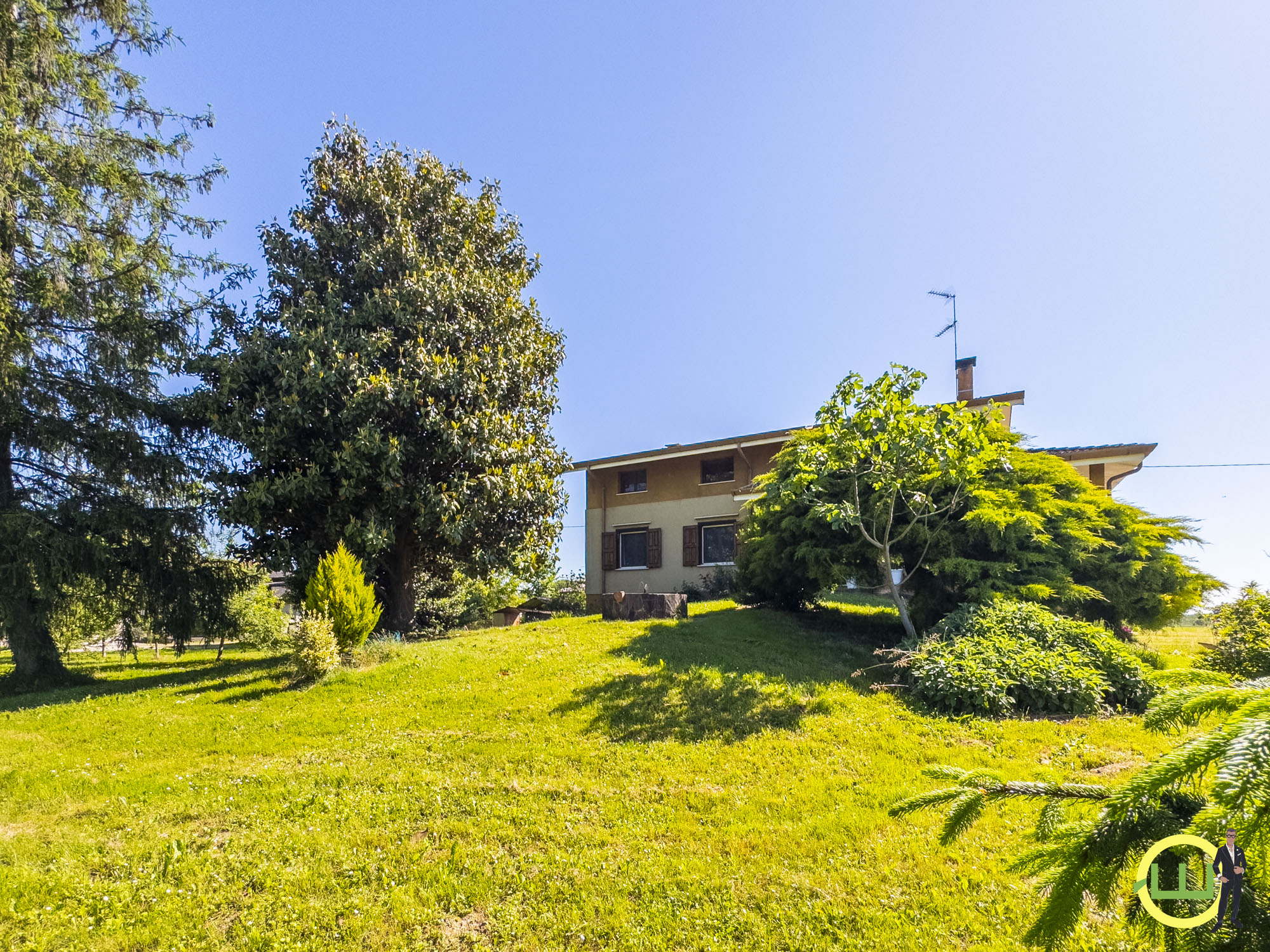 Media numero 46 di CASA INDIPENDENTE CON GIARDINO PRIVATO E AMPIO DEPOSITO a Pocenia