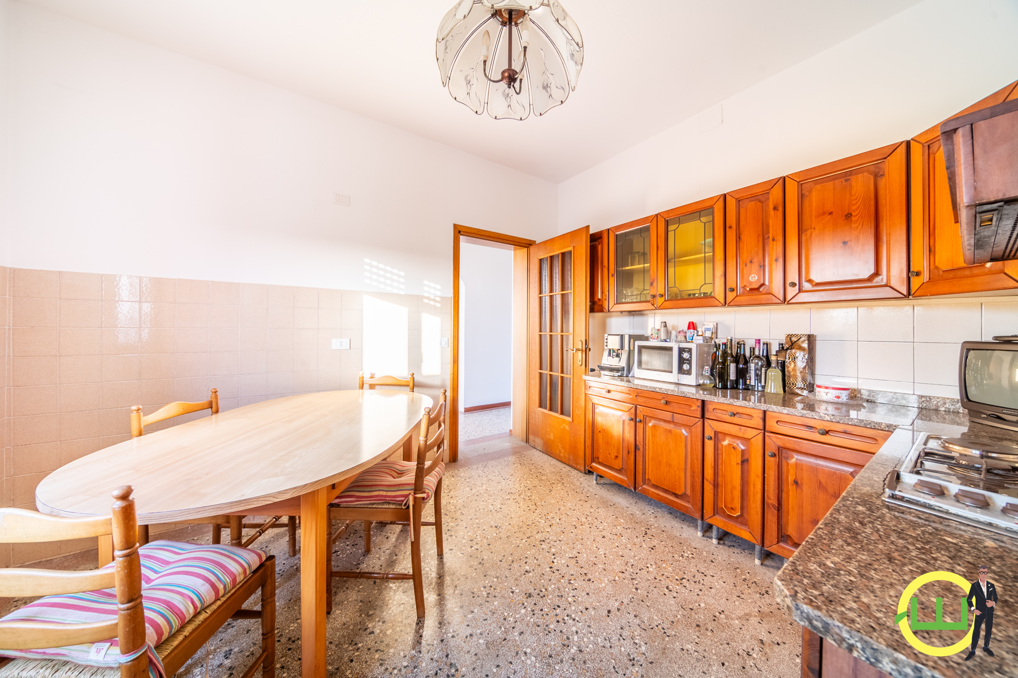 Media numero 12 di LUMINOSA CASA INDIPENDENTE CON DEPOSITO E AMPIO GIARDINO A SAN VITO AL TAGLIAMENTO