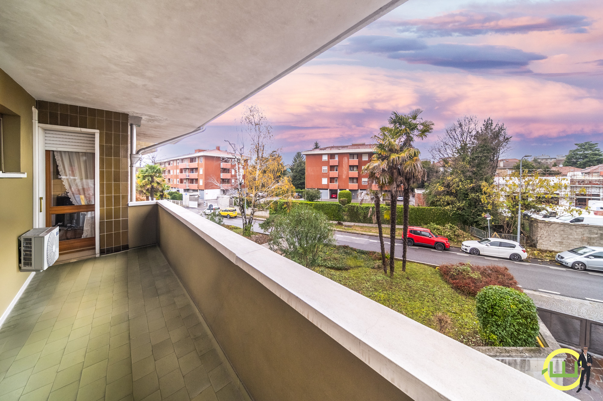 Media numero 10 di SIGNORILE TERRAZZATO APPARTAMENTO ALLE PORTE DI UDINE IN VIA MEDICI