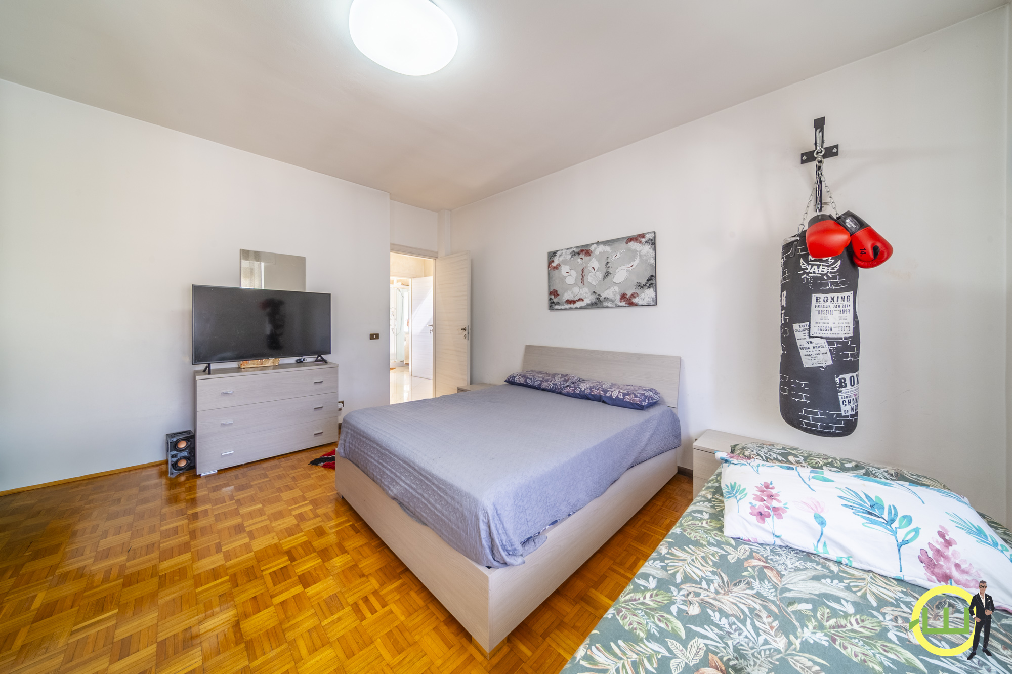 Media numero 8 di PORZIONE DI BIFAMILIARE CON GIARDINO E CAPANNONE ANNESSO