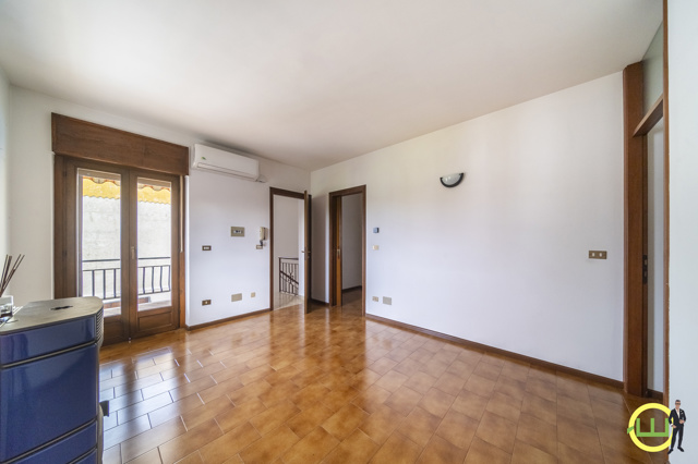 Media numero 16 di CASA DI TESTA CON POSSIBILITA' DI BIFAMILIARE - MAJANO