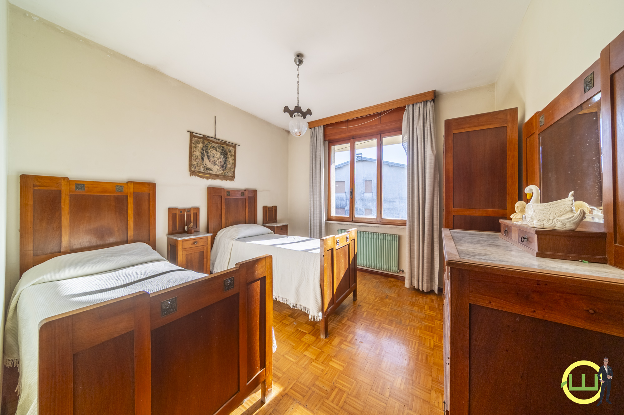 Media numero 31 di LUMINOSA VILLA CON GIARDINO A TEOR