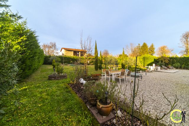 Media numero 41 di VILLA INDIPENDENTE CON AMPIO GIARDINO PIANTUMATO - CLASSE B A RIVIGNANO TEOR