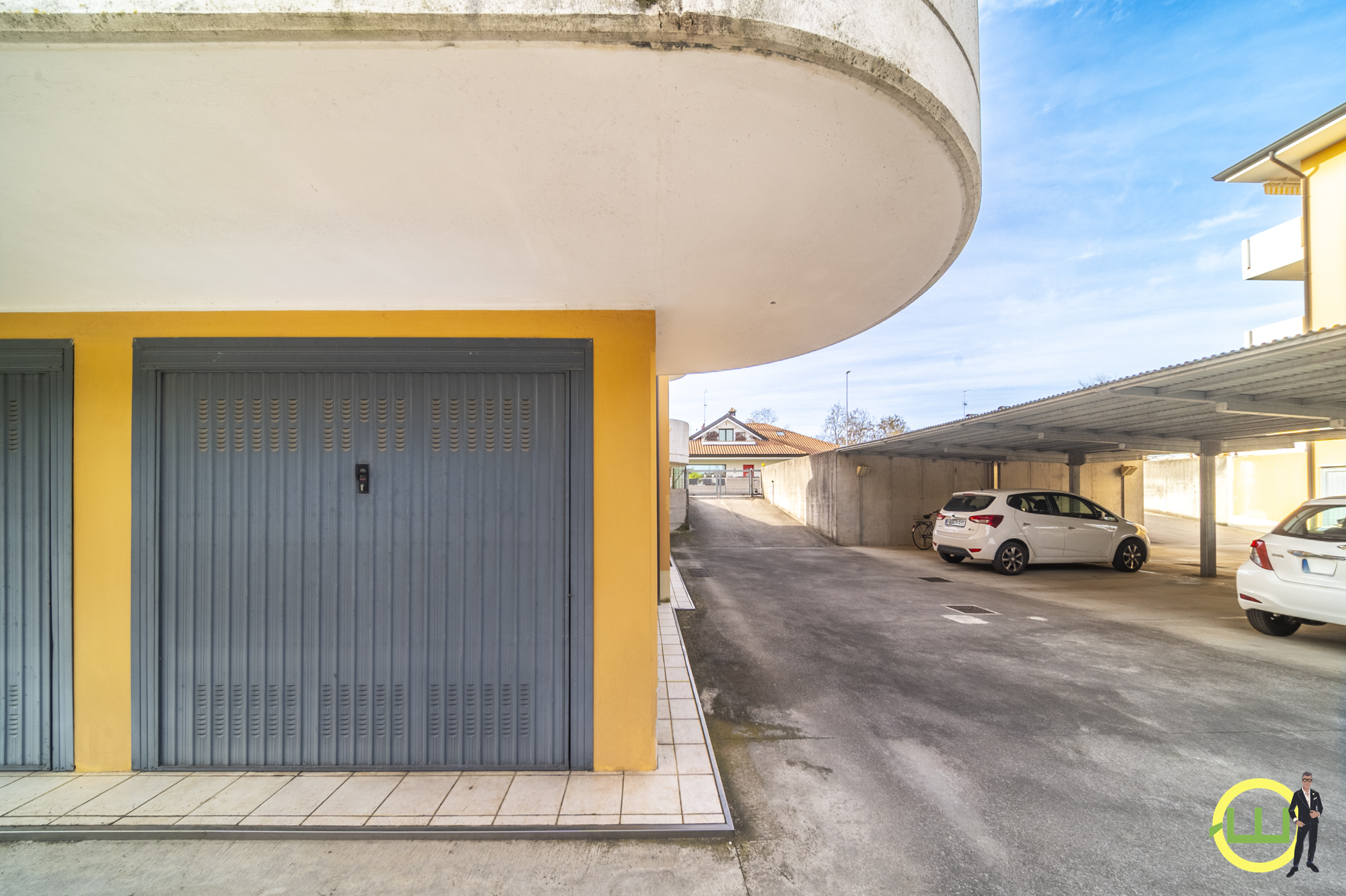 Media numero 20 di LUMINOSO APPARTAMENTO CON GARAGE A CODROIPO