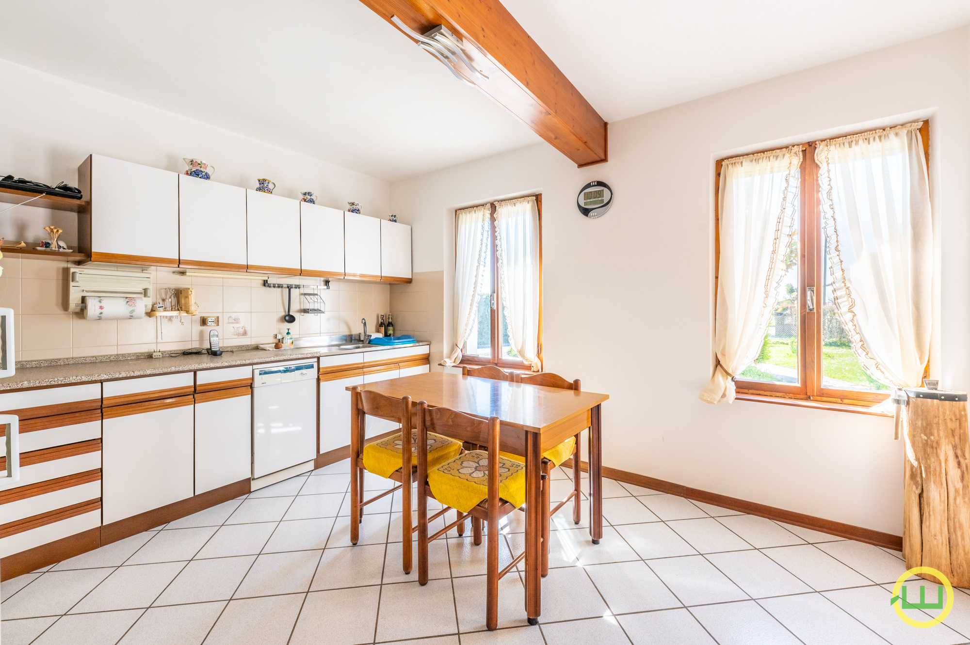 Media numero 3 di CURATA E LUMINOSA VILLA QUADRICAMERE E TRISERVIZI A CODROIPO