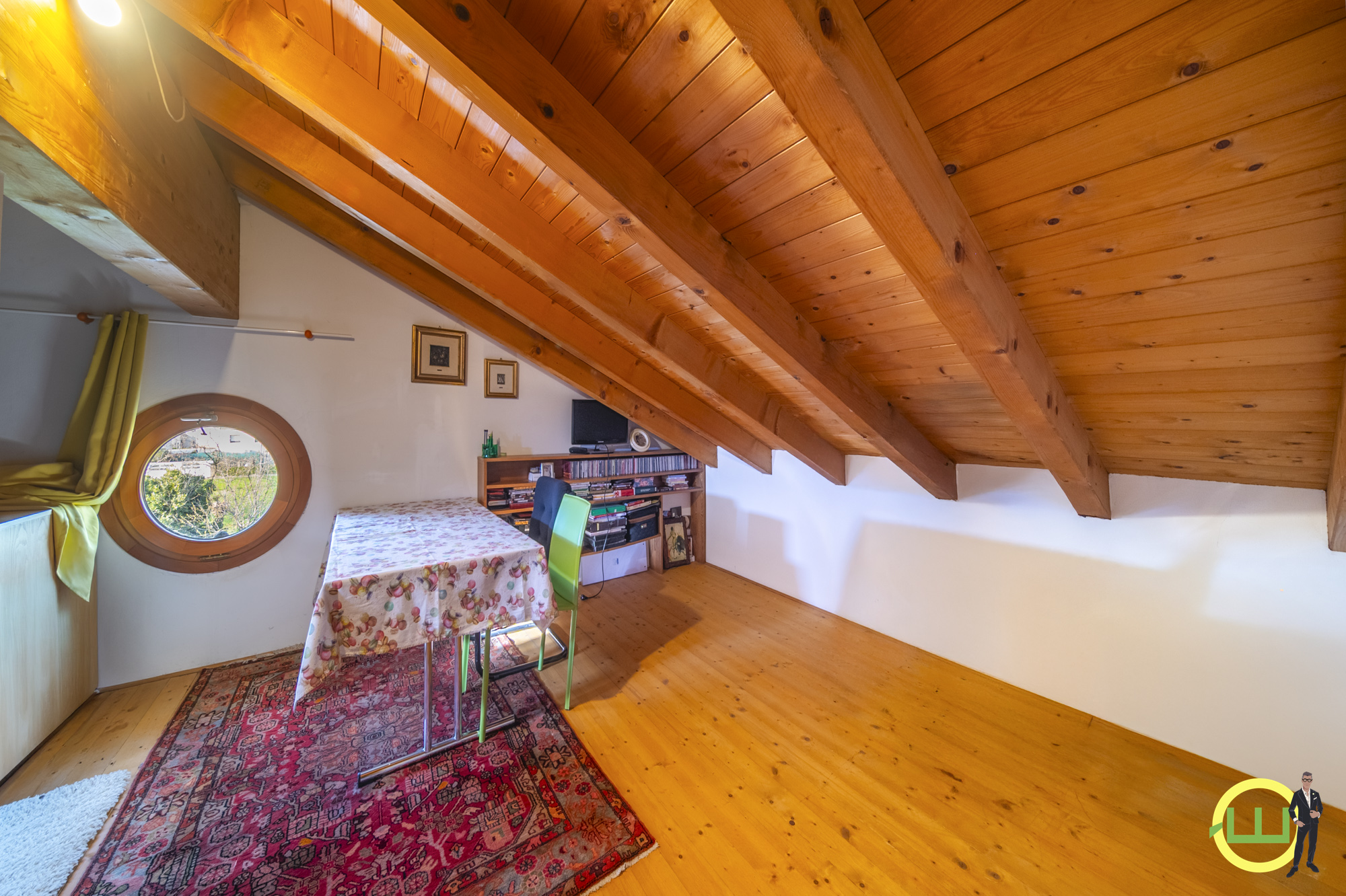 Media numero 33 di VILLA BACIATA DAL SOLE ( 2 KM DA UDINE) 